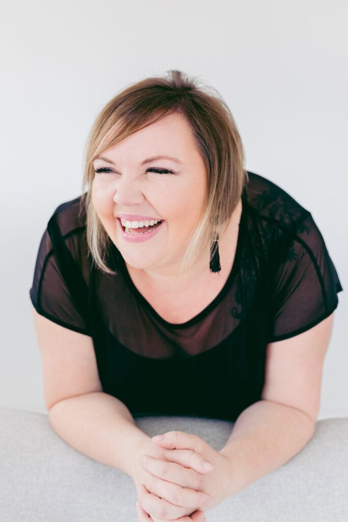 Headshot of online business coach with Virtual Savvy, Abbey Ashley